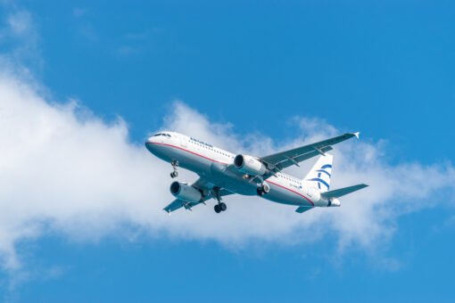 Jelantah menjadi bahan bakar pesawat dalam uji coba Sustainable Aviation Fuel (SAF) penerbangan komersial di Indonesia.