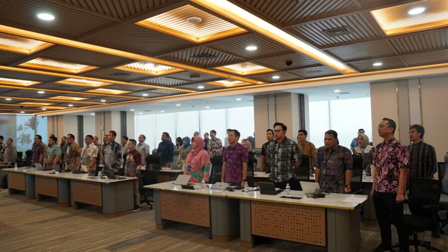 Corporate Sustainability School (CSS) hadir untuk menjawab kebutuhan tersebut melalui pendekatan edukatif dan aplikatif. Inisiatif ini membantu organisasi memahami, mengimplementasikan, dan mengukur keberhasilan strategi keberlanjutan mereka secara komprehensif with corporate training.