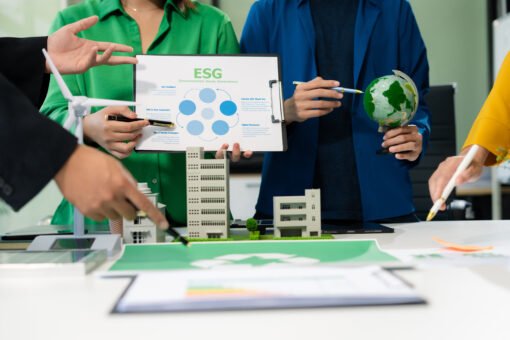 Tingkatkan ESG rating perusahaan dengan pendampingan ahli dan solusi digital ESGTrack.AI. Pelajari bagaimana Olahkarsa membantu bisnis meningkatkan kredibilitas dan kinerja keberlanjutan.