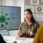 Peta risiko bergerak lebih cepat, regulasi berkembang dinamis, dan pelaku pasar, baik buyer, investor, maupun lembaga keuangan, menjadi semakin selektif dalam menilai perusahaan. Di tengah kondisi ini, ESG rating tidak lagi diposisikan sebagai aktivitas kepatuhan semata, melainkan sebagai strategi bisnis untuk membuka akses pasar dan pendanaan.